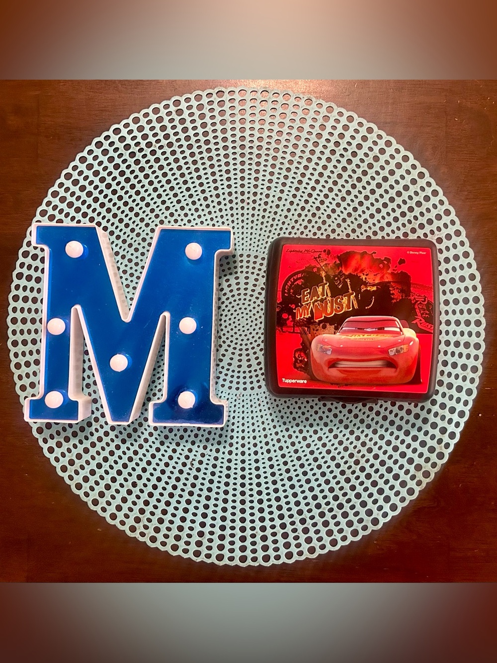 Disney Pixar Cars Lightning McQueen Tupperware Sandwich Keeper / Lunch container